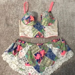 VS two piece set